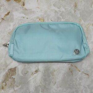 Lululemon Everywhere Belt Bag Aqua Glow‎ Nylon Zippered Pouch